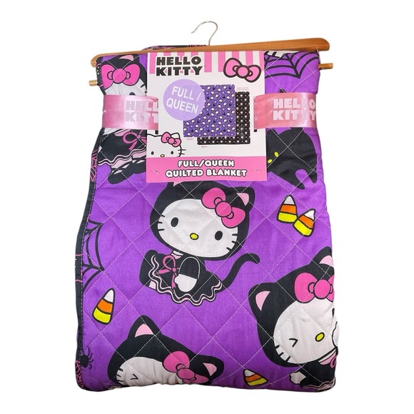 Viral Sanrio Hello Kitty Halloween Quilted‎ Blanket Purple Full/Queen 90x90 NWT